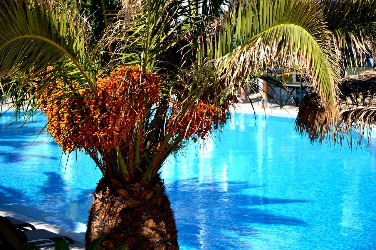 Zephyros Hotel Kamári Exterior foto